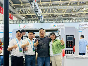鴻科機(jī)械北京大印展大放異彩，引領(lǐng)紙張印刷行業(yè)新潮流